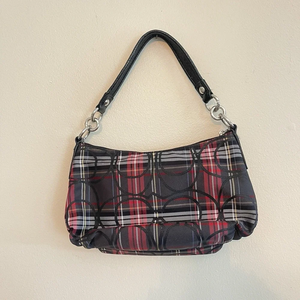 Vintage COACH Poppy Tartan Groovey Handbag 14366 Red Black Vintage Authentic